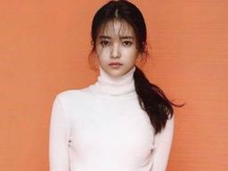 [카드뉴스] 실제로는 <strong>반전</strong> 키?... “생각보다 키 큰 <strong>연예인</strong>”