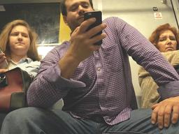 매일 출퇴근길에 꼭 만나는 대중<strong>교통</strong> '민폐 갑' 유형