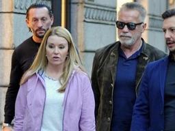 아놀드 슈왈제네거, 28세 연하 불륜 <strong>여친</strong>과 데이트