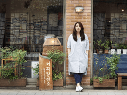 <strong>임경선</strong> “포기하고 체념하는 것도 용기예요”