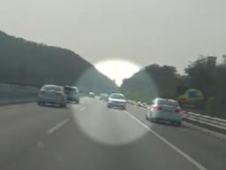 "정말 아찔한 상황"…영동고속도로에서 후진으로 8km 달린 운전자