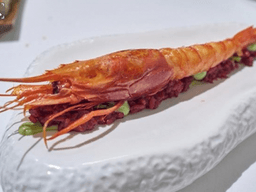 온 바다를 품은 맛, <strong>갑각류</strong>로 만든 비스크 소스