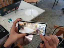 "OLED 없이도 충분한 애플 감성"..<strong>아이폰</strong><strong>XR</strong> 써보니