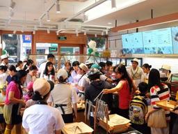 빵 먹는 중국인…토종 <strong>베이커리</strong> 中서 ‘빵빵한 성장’