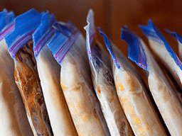 지퍼백 하나로 똑똑하게 살림하는 꿀팁 6가지