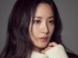 '신비한 동물사전2' 수현 "조앤 K. 롤링이 알려준 내기니 역에 대한 힌트는…"