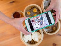 중국 <strong>싱글족</strong> “먹는 것에 가장 많은 돈 지출”