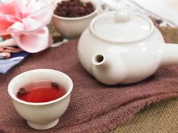 따뜻한 차 한잔으로 <strong>환절기</strong> <strong>건강</strong> 챙기세요