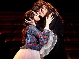 결혼식 단골 축가 '지금 이 순간' 사랑 노래가 아니에요