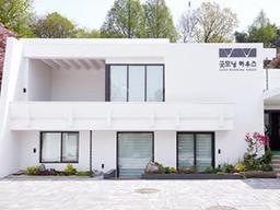 이재명, 옛 공관 재입주 논란… "업무 효율 vs 시대 역행"