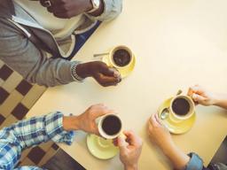 커피를 자주 마시면 어지럼증 느낄 수 있다?