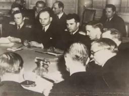 73년 전의 <strong>모스크바</strong> 3상회의의 결정과 분단