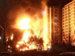 의정부 모델하우스 화재…불길 10m 치솟아