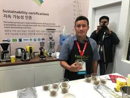 페루 커퍼와의 ‘커핑 레슨’…커피를 그렇게 마셨는데, ‘커알못’이었다