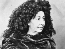 괴상한 옷차림 여섯살 연상녀, 어떻게 <strong>쇼팽</strong> 사로잡았나