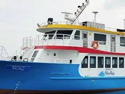 [인터뷰] 구멍 뚫린 <strong>여객선</strong>, 끝까지 남은 선장 “당연한 일”