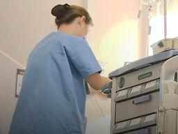 "제 직업은 '<strong>아가씨</strong>'가 아닙니다"…간호사들의 이야기