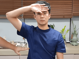 안 올라가던 팔이 올라가네…신통한 어깨 마사지법