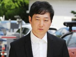 "<strong>빙상</strong> 성폭행 피해 5,6명 더 있다...미성년 때부터"