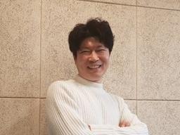 48세에 <strong>은퇴</strong>한 박헌정 ”게으를 권리 찾아야죠”