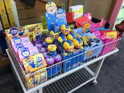 "비타민 사줘!"…엄마는 '<strong>약국</strong>'이 무섭다