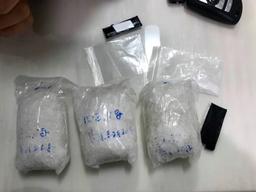 동남아 관광이 뭐길래… 36억원치 마약 운반한 주부들