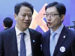 <strong>임종석</strong> “’정치말라’ 노무현 대통령 유언 아프게 꽃혀”…김경수 법정구속 심경 밝혀