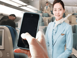 좌석 사이에 핸드폰 꼈을 때 무조건 승무원 불러야 하는 이유