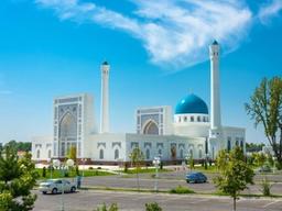 茶 대신 커피 전문점이 뜨고 있는 우즈벡