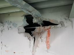 광안대교 충돌 러 화물선 선장 긴급체포…사흘간 대교 통제