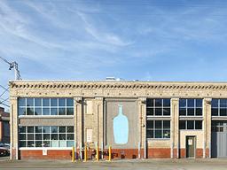 '커피계의 애플' 블루보틀 <strong>핸드</strong><strong>드립</strong> 고집…`장인 커피`·환대 문화 통했다