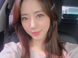 "못생겨서 죄송"…정순주 아나, <strong>외모 비하</strong> 악플 의연한 대처