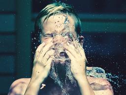 "<strong>샤워</strong>하면서 세수 금지" 지금 당장 멈춰야 할 나쁜 <strong>습관</strong>