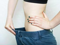 식사량은 줄었는데 난 왜 체중 불고 뱃살 늘어날까