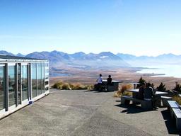 비현실적 자연 앞에, 마음속 불순물도 걸러진다