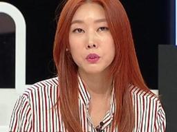 한혜진 "아주 나쁜 <strong>연애</strong>도 돌아보면 최악 아니었던 것 같아"