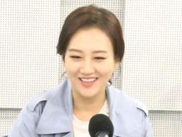 '언니네' <strong>장윤정</strong>이 전한 #청나라비트 #행사 #레모네이드