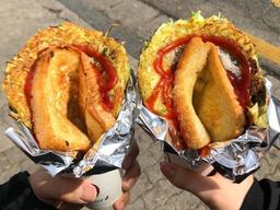 흘러 넘치는 토핑! 옛날 토스트 <strong>맛집</strong> BEST 5