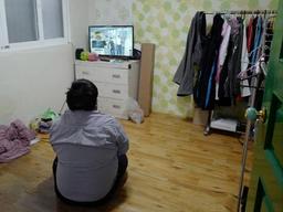 “가난하냐” 죽고 싶을 만큼 묻고 또 묻고는…죽지 않을 만큼 줘요