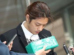 '정준영 성폭행' 피해 주장 <strong>여성</strong> 7명째 '동일 수법 의심' [종합]