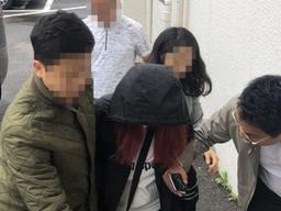 '14살 의붓딸 살해' 공모 혐의 친모 <strong>긴급체포</strong>