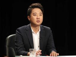 말 바꾼 이준석 "베트남 트래픽 유입설은 잘못… 그래도 <strong>청원</strong> 의미 없어"