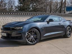 [시승기]묵직한 V8 엔진을 1억 절반값에..쉐보레 더 뉴 카마로 SS