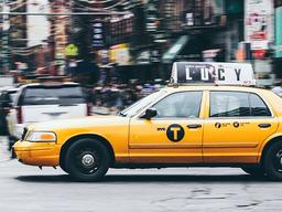 상장 앞둔 우버, '100조원 기업' 성장 비결은…