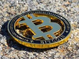 1000만원 찍은 비트코인 ‘가즈아’ 통했나?