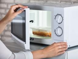 전자레인지 음식 조리엔 ‘전용 <strong>용기</strong>’ 써야