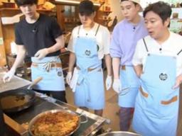 경주 분식집 '강<strong>식당</strong>2', <strong>식당</strong>은 대박인데 멘탈은 붕괴