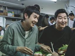 '기생충' <strong>짜파구리</strong>·종북개그…칸영화제서 빵빵 터진 비결