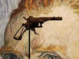 거장 반 고흐가 '마지막에 쓴' 권총 2억원에 낙찰