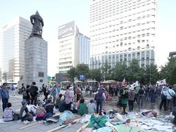 서울시는 애국당 불법천막을 왜 오늘 철거했을까?